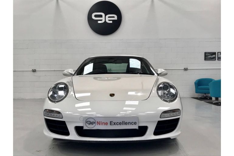 2011 (11 plate) 997 Gen 2 Carrera Manual 